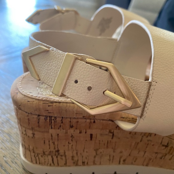 Vince Camuto Cream and Gold Wedge Sandals - Picture 1 of 6